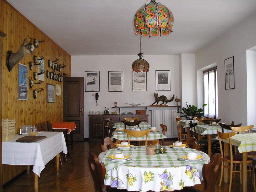Hotel Mont Gele Ollomont Zewnętrze zdjęcie