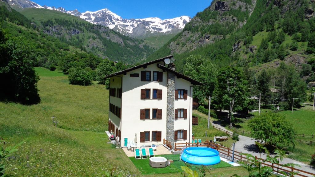 Hotel Mont Gele Ollomont Zewnętrze zdjęcie