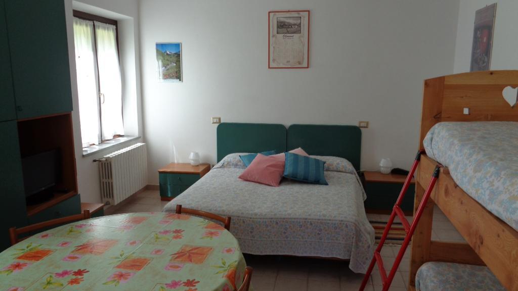 Hotel Mont Gele Ollomont Zewnętrze zdjęcie