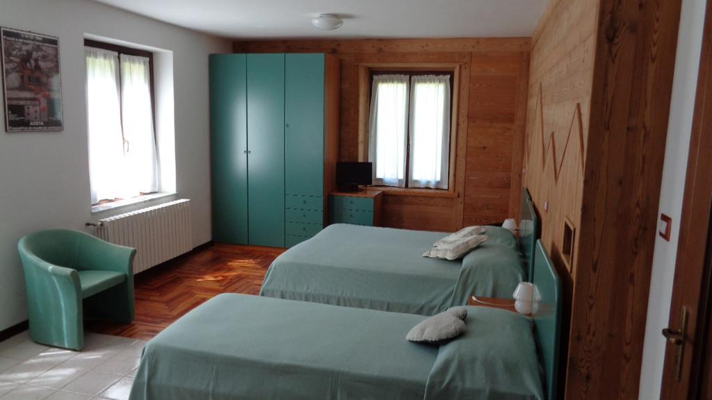 Hotel Mont Gele Ollomont Zewnętrze zdjęcie