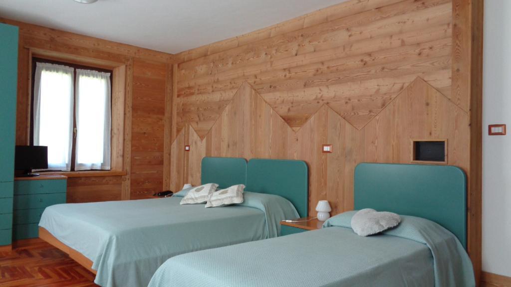 Hotel Mont Gele Ollomont Zewnętrze zdjęcie
