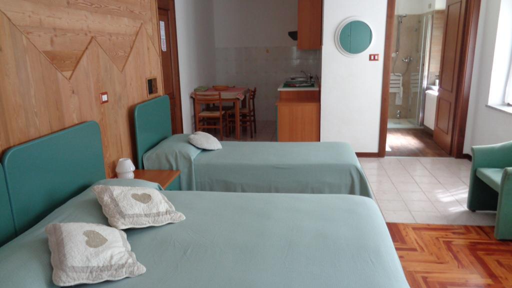 Hotel Mont Gele Ollomont Zewnętrze zdjęcie