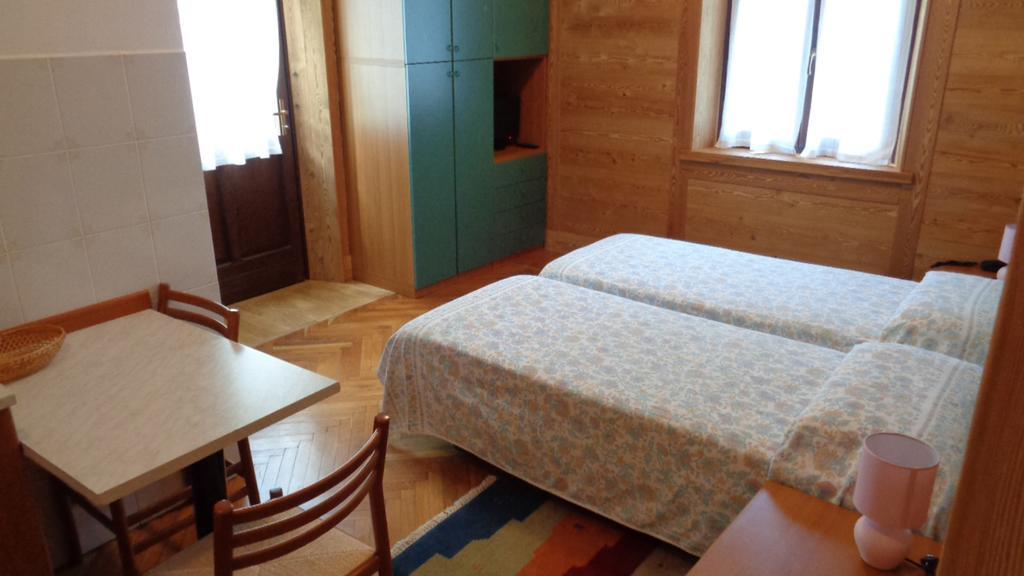 Hotel Mont Gele Ollomont Zewnętrze zdjęcie
