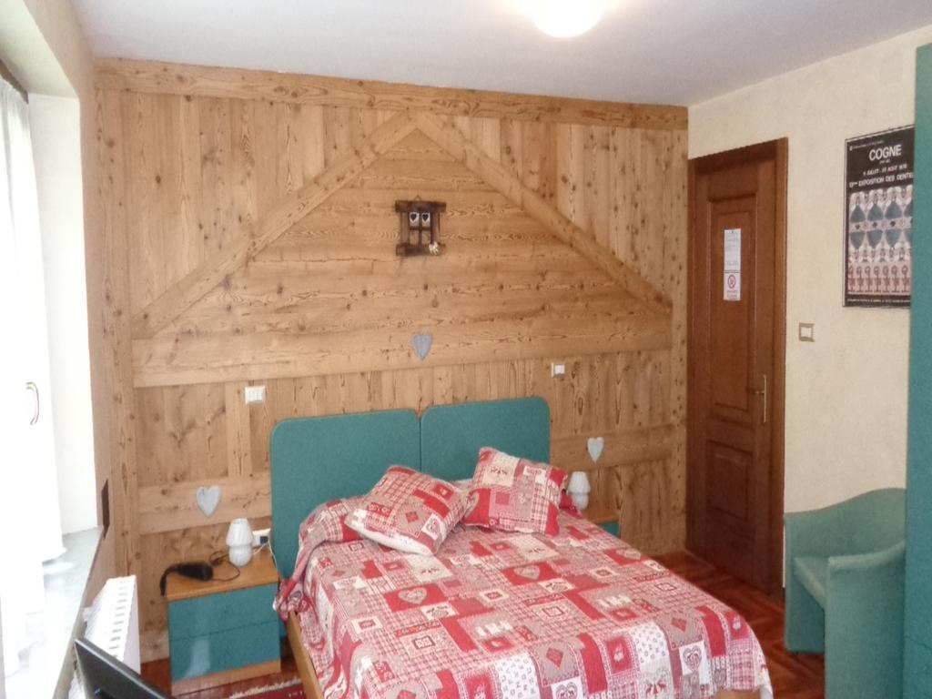 Hotel Mont Gele Ollomont Zewnętrze zdjęcie